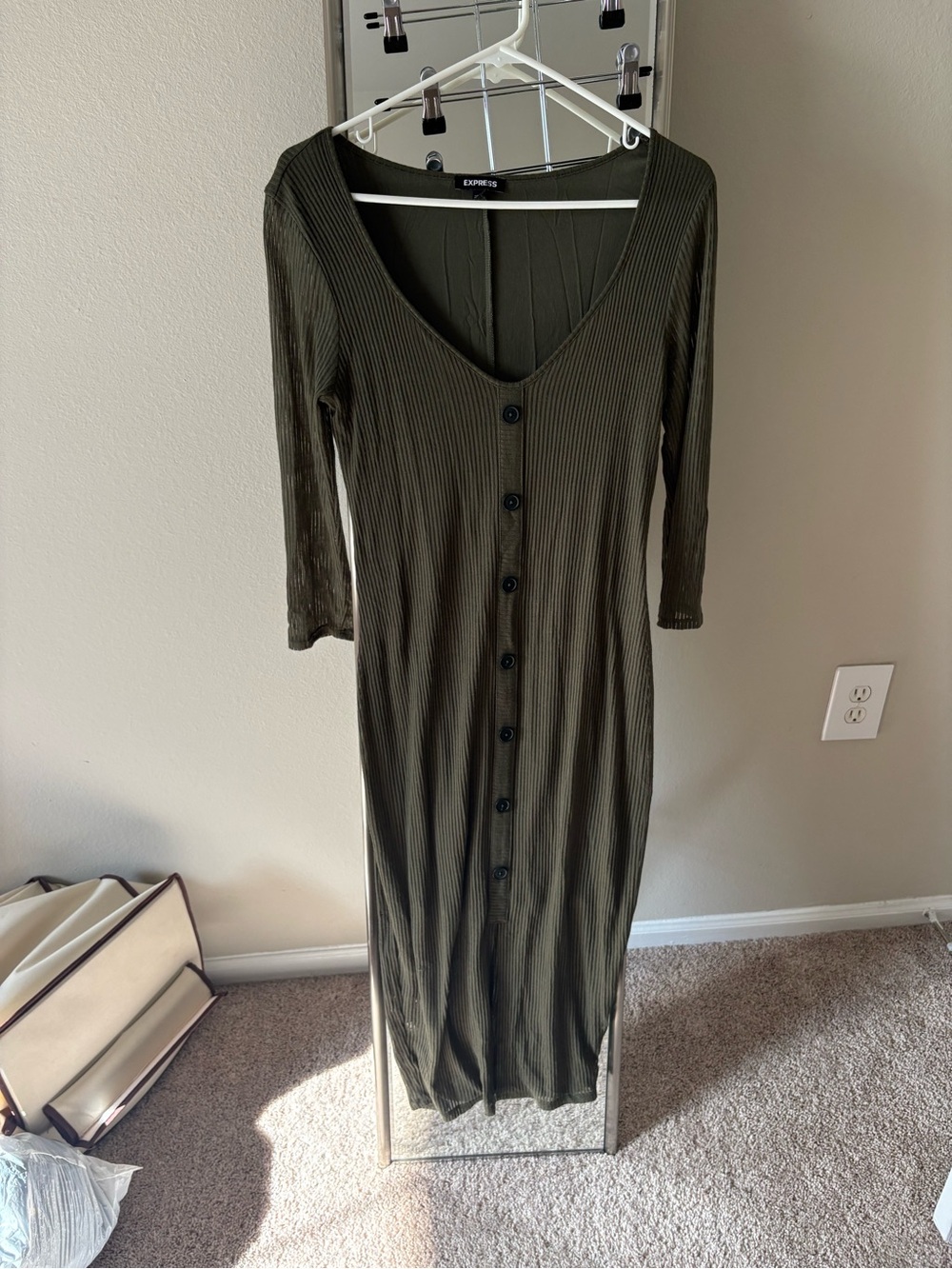 Express Olive Green Ribbed Button-Front Midi Dress